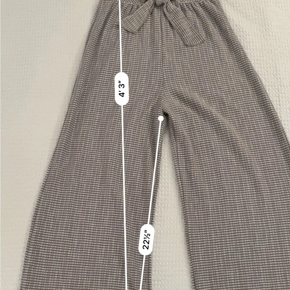 Caution To The Wind Gray Ribbed Knit Jumpsuit - size small - Picture 7 of 8